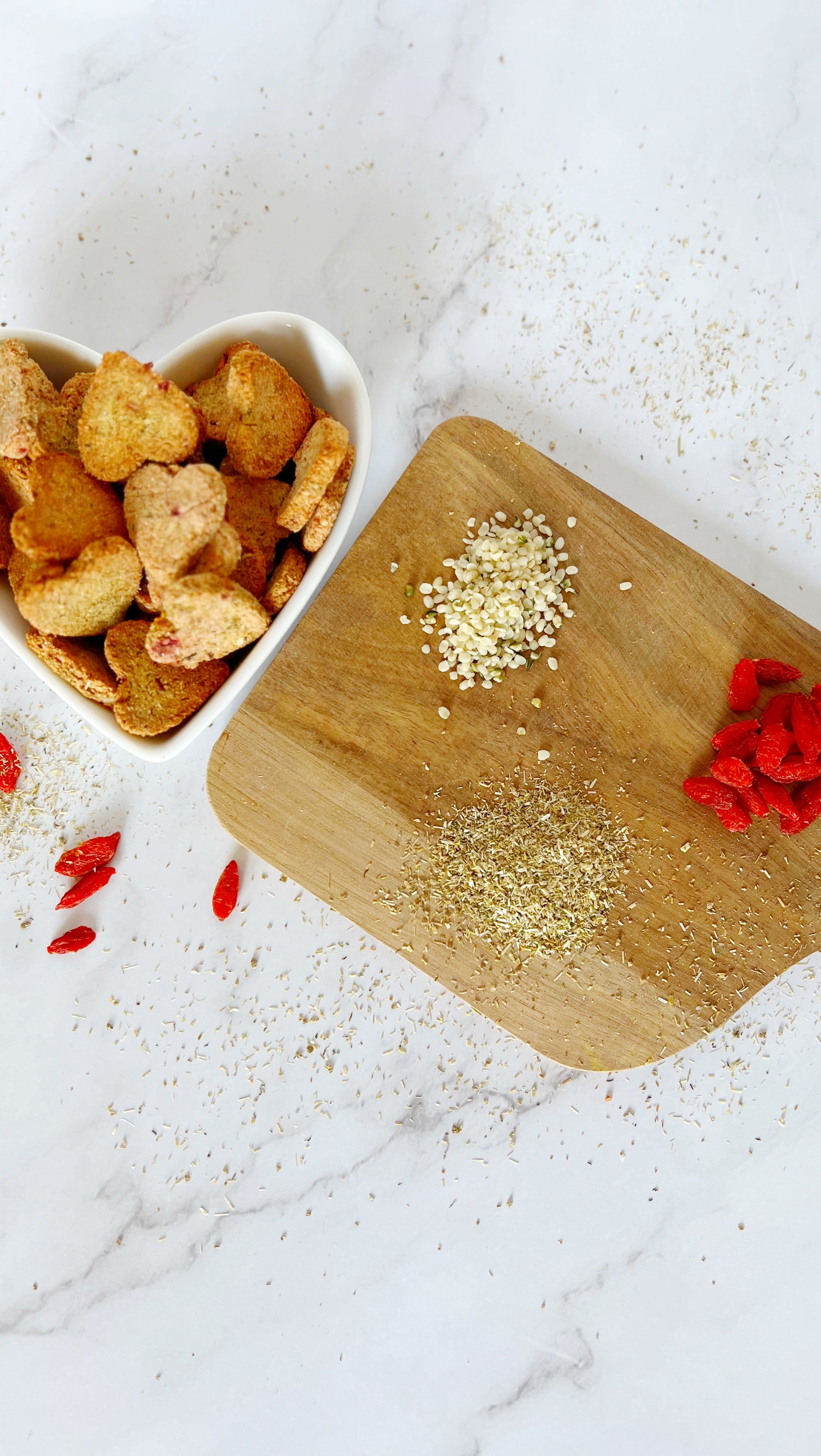 Biscotti calmanti per cani alla camomilla