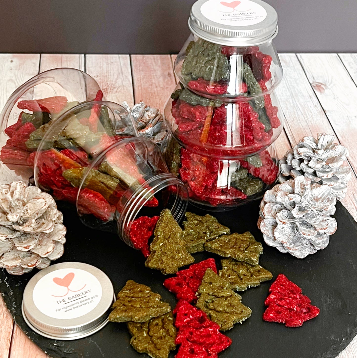 Christmas Tree Treat Jar – Festive Dog Treats